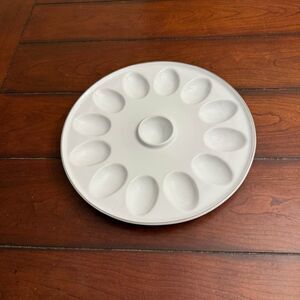 Williams Sonoma 2013 Spring‎ Bunny Deviled Egg Plater